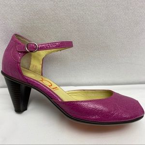 fuschia pink shoes